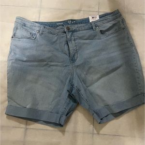 style & Co Women’s Light Blue Bermuda Shorts Plus Size 20W Denim Roll Cuff